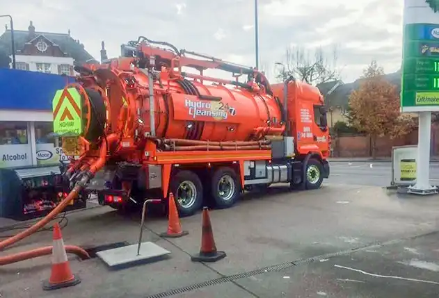 Vacuum tanker handling liquid waste in East London